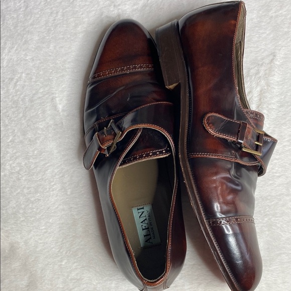 Men's Brown Leather Dress Shoes - Picture 2 of 6